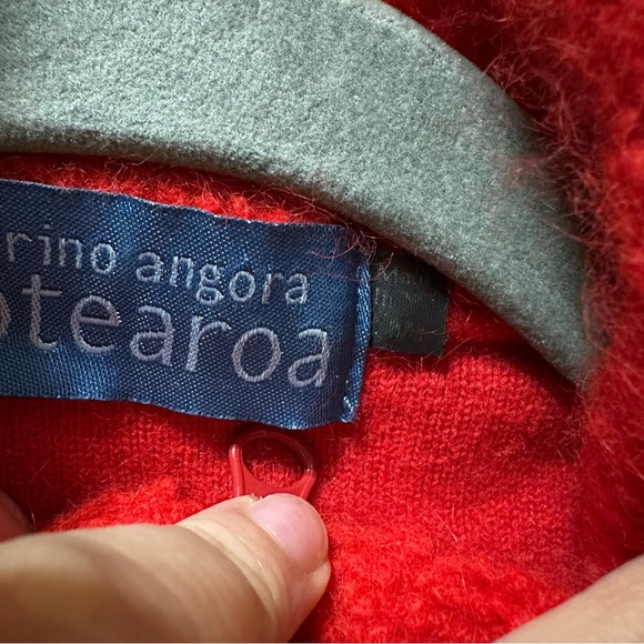 Merino angora red winter vest made in New Zealand size M - Picture 8 of 10